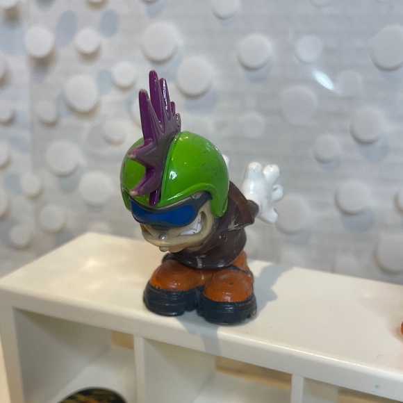 Vintage Tech Deck 🛹Dudes Evolution Skate crew figures - Picture 3 of 7